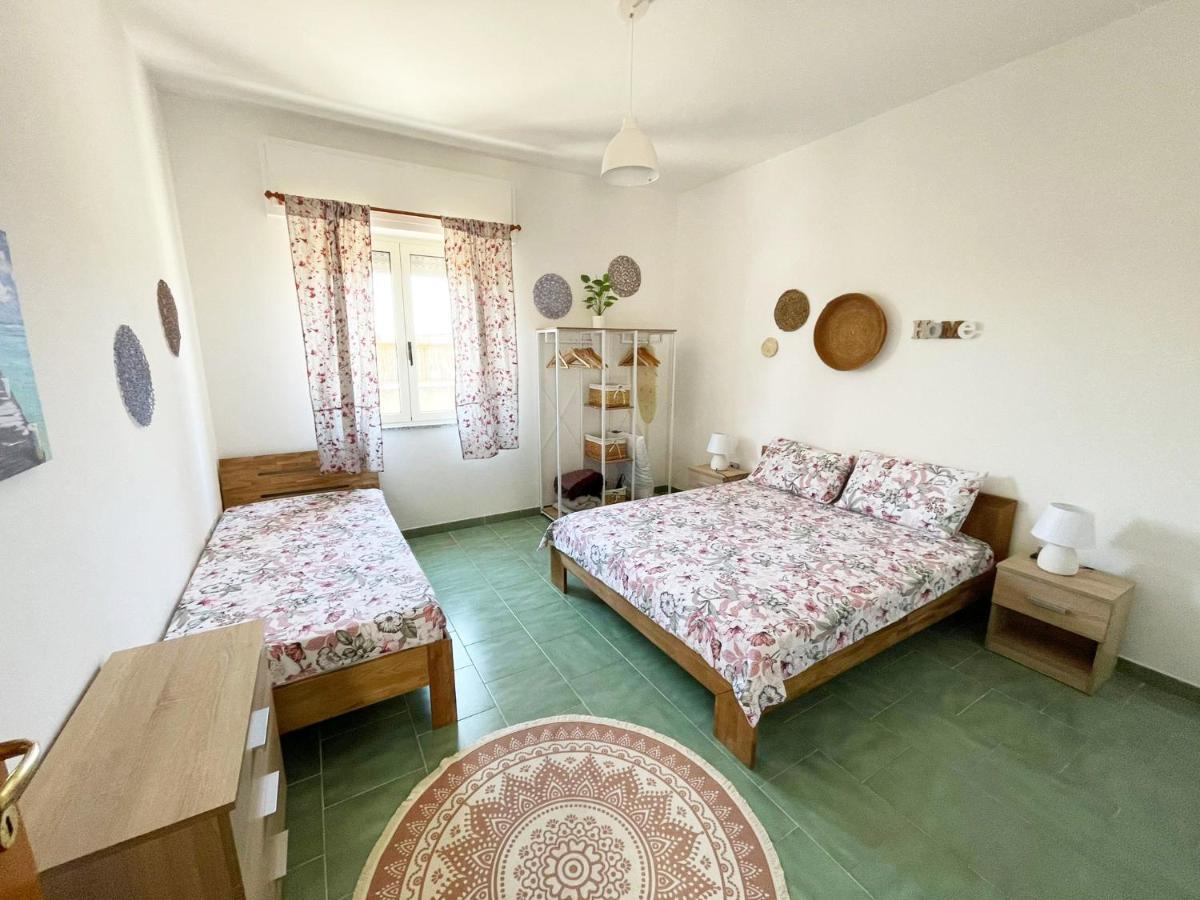 Casa Di Nelia Villa Baratili San Pietro Eksteriør bilde